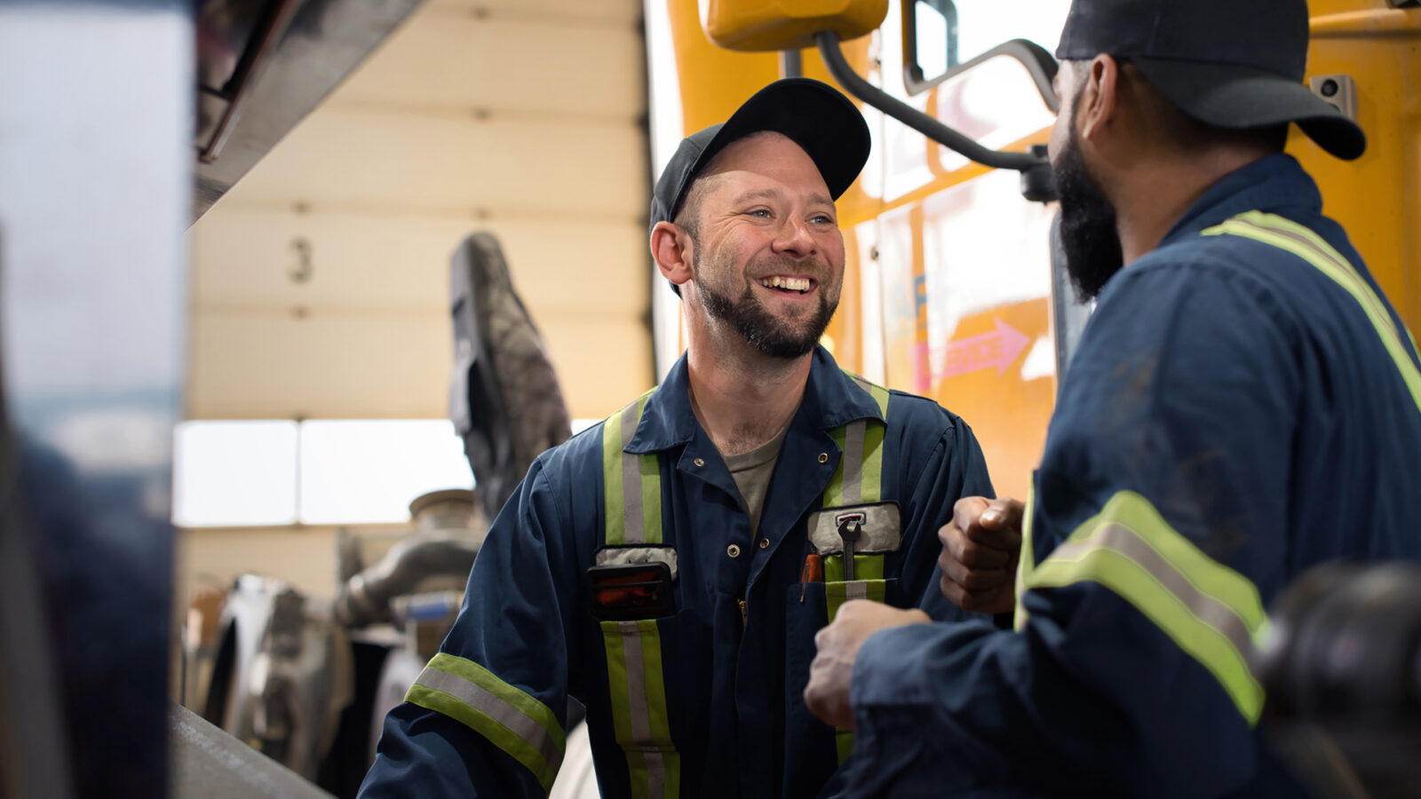 Support Your Fleet Customers with OEM-Certified Training at Their Facility